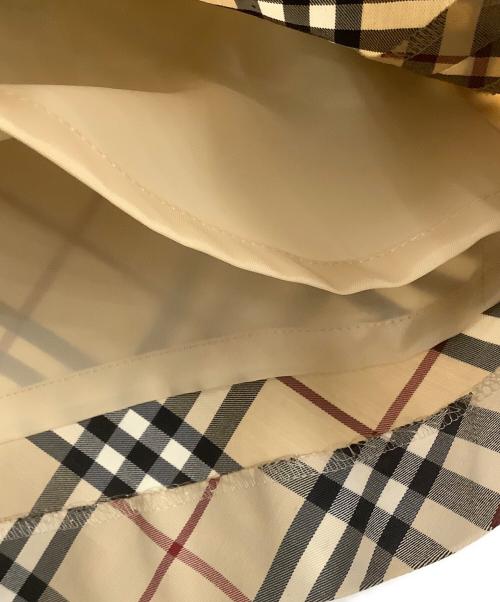 BURBERRY（バーバリー）BURBERRY (バーバリー) ミディスカート ベージュ サイズ:38の古着・服飾アイテム