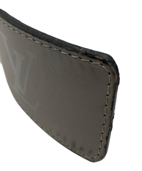 LOUIS VUITTON（ルイ ヴィトン）LOUIS VUITTON (ルイ ヴィトン) LV イニシャル 40MM リバーシブル グレーの古着・服飾アイテム