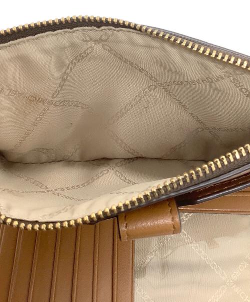 MICHAEL KORS（マイケルコース）MICHAEL KORS (マイケル・コース) 2つ折り財布 ブラウンの古着・服飾アイテム