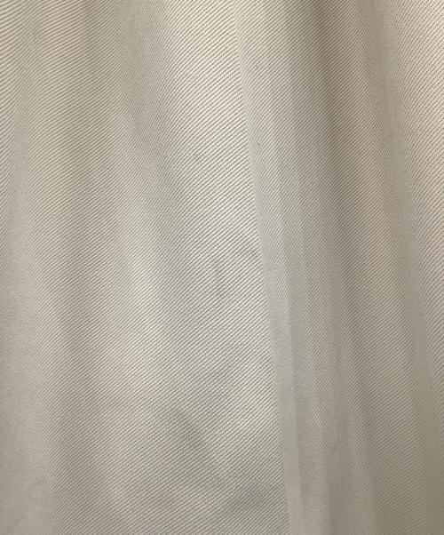 TODAYFUL（トゥデイフル）TODAYFUL (トゥデイフル) タックパンツ ベージュ サイズ:38の古着・服飾アイテム