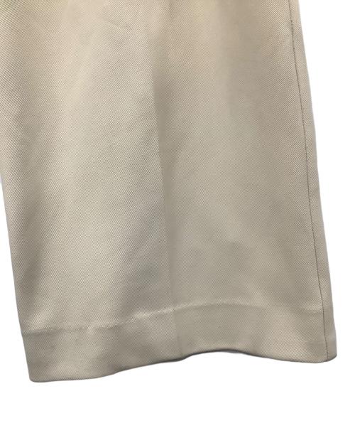 TODAYFUL（トゥデイフル）TODAYFUL (トゥデイフル) タックパンツ ベージュ サイズ:38の古着・服飾アイテム