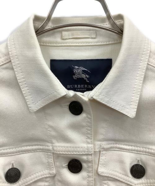 BURBERRY LONDON（バーバリーロンドン）BURBERRY LONDON (バーバリーロンドン) デニムジャケット ホワイト サイズ:38の古着・服飾アイテム