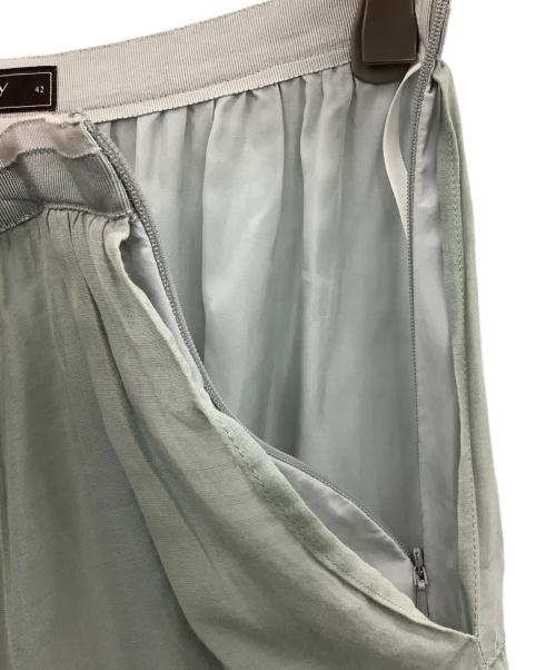 FOXEY（フォクシー）FOXEY (フォクシー) スカート グレー サイズ:42の古着・服飾アイテム