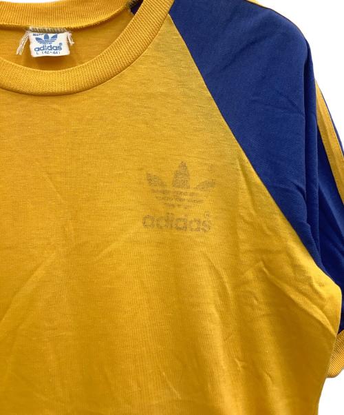 adidas（アディダス）adidas (アディダス) 半袖カットソー イエロー×ブルー サイズ:Lの古着・服飾アイテム