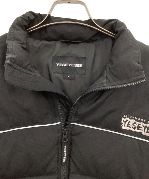 YESEYESEE（イエスアイシー）YESEYESEE (イエスアイシー) Adam et Rope (アダム エ ロペ) Iconic Down Jacket ブラック サイズ:Mの古着・服飾アイテム