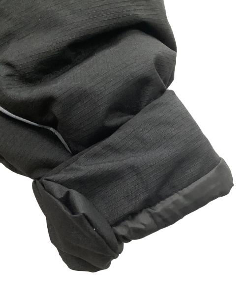YESEYESEE（イエスアイシー）YESEYESEE (イエスアイシー) Adam et Rope (アダム エ ロペ) Iconic Down Jacket ブラック サイズ:Mの古着・服飾アイテム