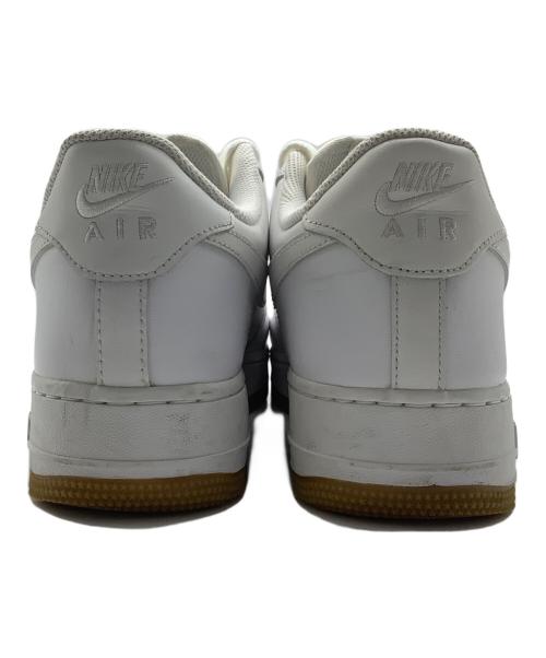 NIKE（ナイキ）NIKE (ナイキ) スニーカー ホワイト サイズ:27.5の古着・服飾アイテム
