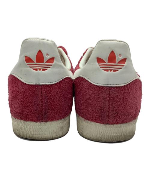 adidas（アディダス）adidas (アディダス) ローカットスニーカー レッド サイズ:27.5の古着・服飾アイテム