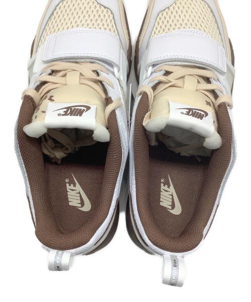 NIKE（ナイキ）NIKE (ナイキ) Travis Scott (トラヴィススコット) スニーカー ホワイト×ブラウン サイズ:27の古着・服飾アイテム