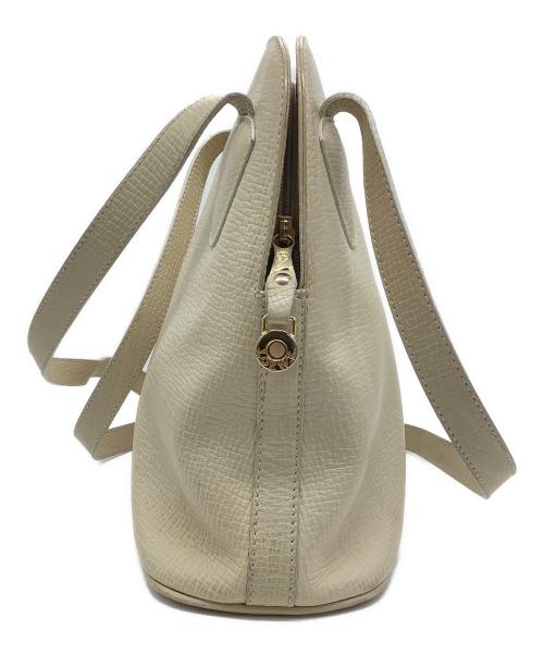 LOEWE（ロエベ）LOEWE (ロエベ) ショルダーバッグ アイボリー サイズ:−の古着・服飾アイテム
