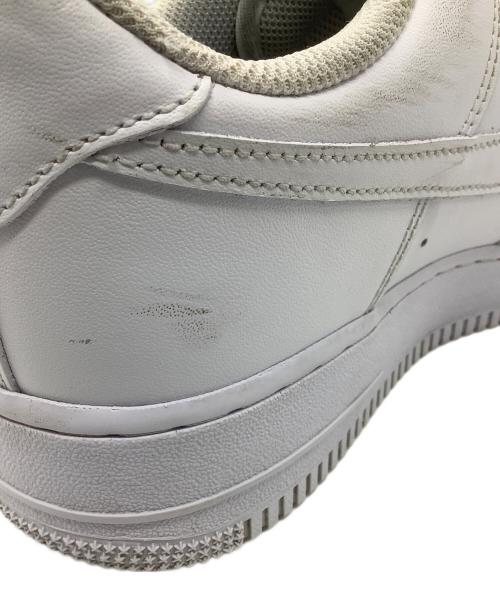 NIKE（ナイキ）NIKE (ナイキ) ローカットスニーカー ホワイト サイズ:27.5の古着・服飾アイテム
