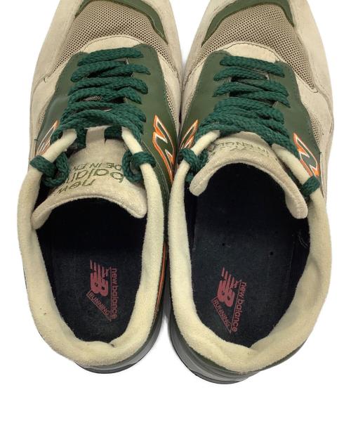 NEW BALANCE（ニューバランス）NEW BALANCE (ニューバランス) スニーカー グリーン×ベージュ サイズ:UK7 1/2の古着・服飾アイテム