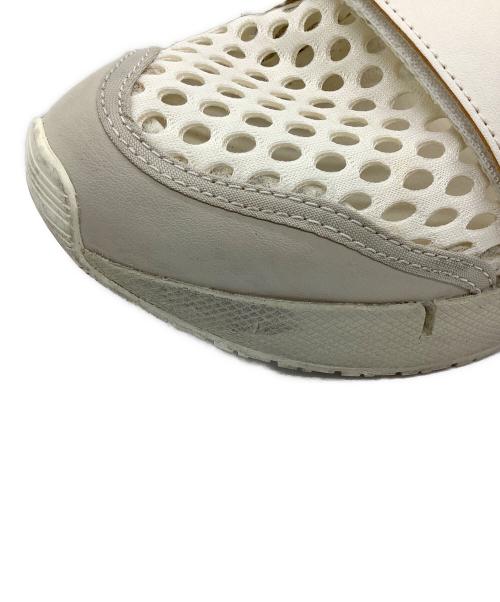 Onitsuka Tiger（オニツカタイガー）Onitsuka Tiger (オニツカタイガー) レビラックサンダル ホワイト サイズ:22.5の古着・服飾アイテム