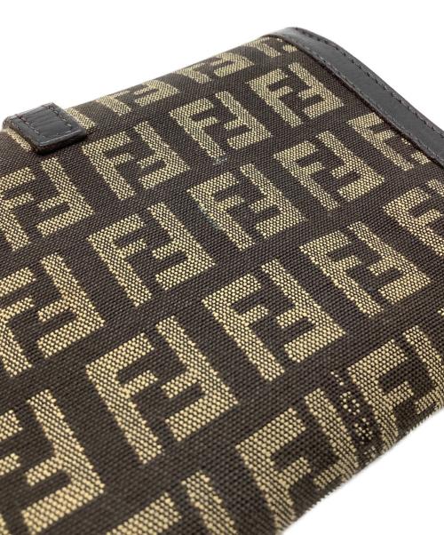 FENDI（フェンディ）FENDI (フェンディ) 3つ折り財布 ブラウンの古着・服飾アイテム