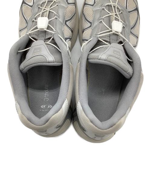SALOMON（サロモン）SALOMON (サロモン) ローカットスニーカー ホワイト×グレー サイズ:27.5の古着・服飾アイテム