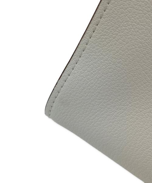 MICHAEL KORS（マイケルコース）MICHAEL KORS (マイケルコース) 2WAYバッグ ホワイトの古着・服飾アイテム