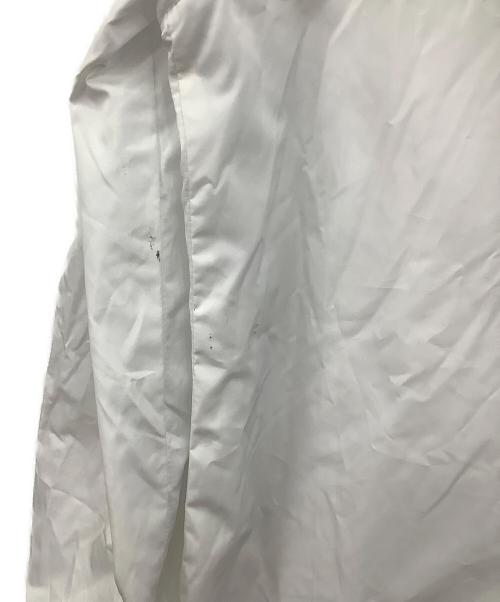 EMPORIO ARMANI（エンポリオ アルマーニ）EMPORIO ARMANI (エンポリオ アルマーニ) ナイロンジャケット ホワイト サイズ:Mの古着・服飾アイテム