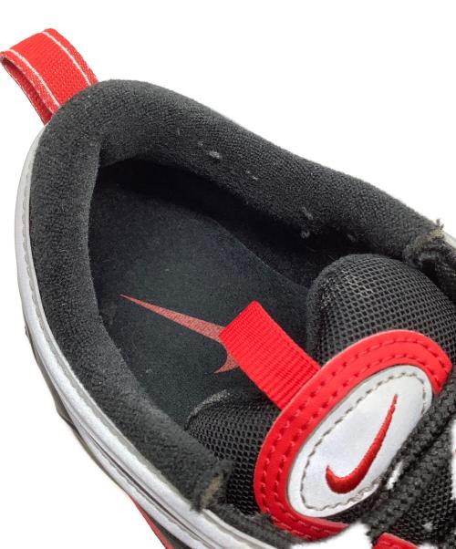 NIKE（ナイキ）NIKE (ナイキ) ローカットスニーカー ブラック×レッド サイズ:28の古着・服飾アイテム