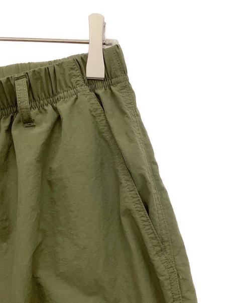 GRAMICCI（グラミチ）GRAMICCI (グラミチ) LOWERCASE NYLON TRACK PANT オリーブ サイズ:Lの古着・服飾アイテム