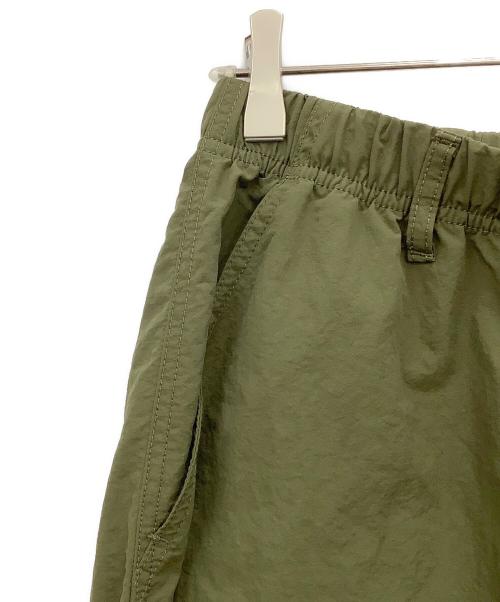 GRAMICCI（グラミチ）GRAMICCI (グラミチ) LOWERCASE NYLON TRACK PANT オリーブ サイズ:Lの古着・服飾アイテム