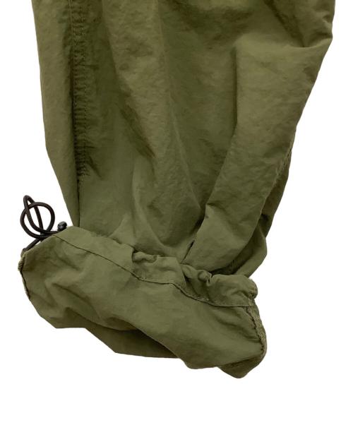 GRAMICCI（グラミチ）GRAMICCI (グラミチ) LOWERCASE NYLON TRACK PANT オリーブ サイズ:Lの古着・服飾アイテム