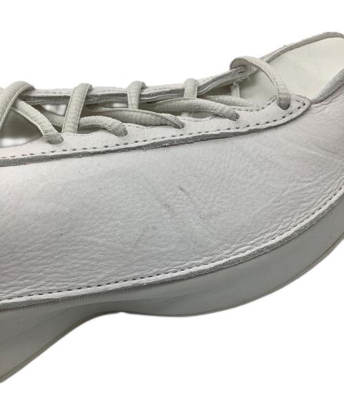 NIKE（ナイキ）NIKE (ナイキ) ローカットスニーカー ホワイト サイズ:23.5の古着・服飾アイテム