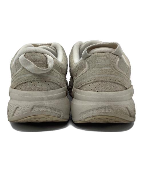 HOKA（ホカ）HOKA (ホカ) ローカットスニーカー アイボリー サイズ:26.5の古着・服飾アイテム