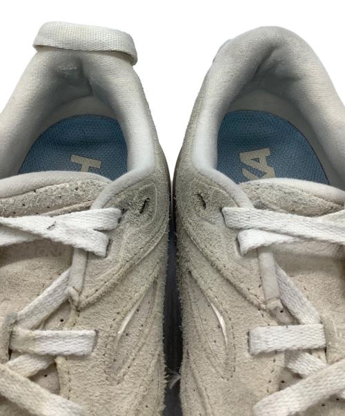 HOKA（ホカ）HOKA (ホカ) ローカットスニーカー アイボリー サイズ:26.5の古着・服飾アイテム