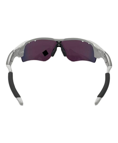 OAKLEY（オークリー）OAKLEY (オークリー) サングラス ホワイトの古着・服飾アイテム