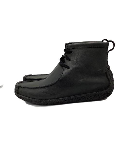 CLARKS（クラークス）CLARKS (クラークス) ナタリーハイカット ブラック サイズ:26.5の古着・服飾アイテム