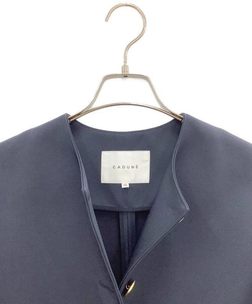 CADUNE（カデュネ）CADUNE (カデュネ) ノーカラートレンチ ネイビー サイズ:36の古着・服飾アイテム