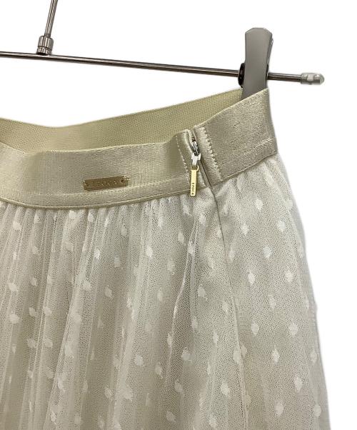 EPOCA（エポカ）EPOCA (エポカ) チュールプリーツスカート アイボリー サイズ:40の古着・服飾アイテム