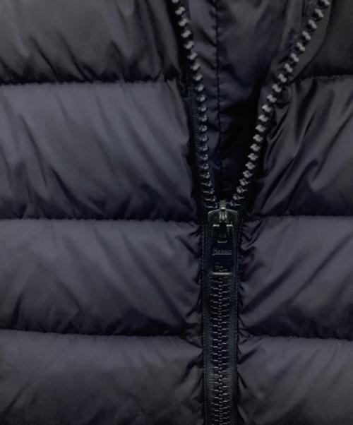HERNO（ヘルノ）HERNO (ヘルノ) ダウンジャケット ネイビー サイズ:48の古着・服飾アイテム