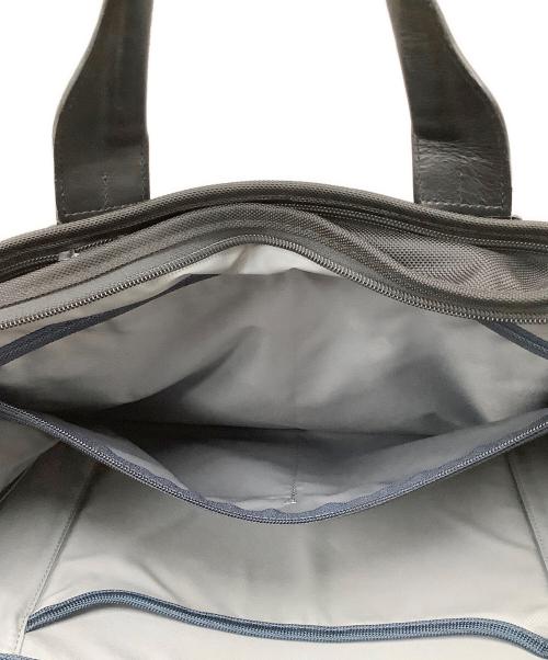 TUMI（トゥミ）TUMI (トゥミ) ビジネスバッグ ブラックの古着・服飾アイテム