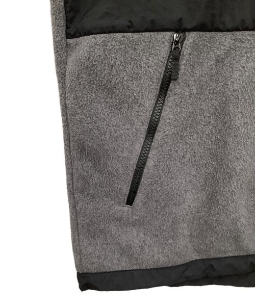 THE NORTH FACE（ザ ノース フェイス）THE NORTH FACE (ザ ノース フェイス) デナリジャケット グレー×ブラック サイズ:Lの古着・服飾アイテム