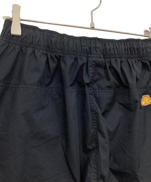 NIKE（ナイキ）NIKE (ナイキ) ナイロンパンツ ブラック サイズ:Lの古着・服飾アイテム