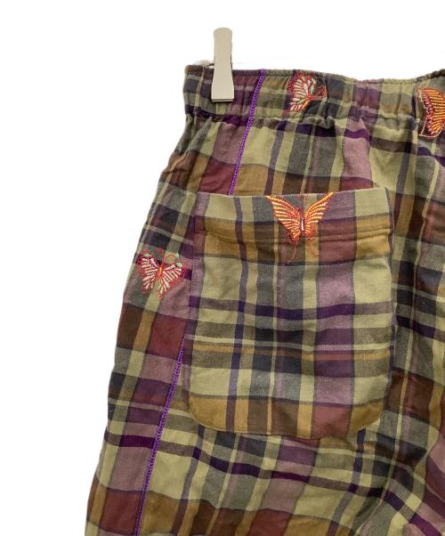 Needles（ニードルズ）Needles (ニードルズ) Embroidered Madras Plaid カーキ×パープル サイズ:Sの古着・服飾アイテム