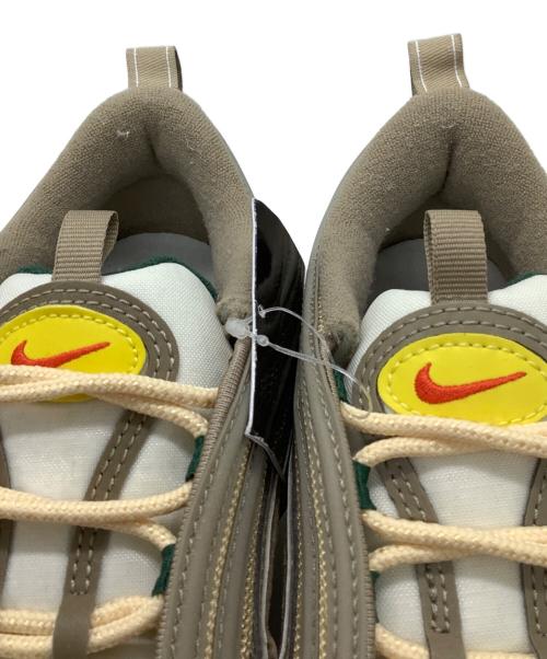 NIKE（ナイキ）NIKE (ナイキ) ローカットスニーカー ベージュ×ブラウン サイズ:26.5の古着・服飾アイテム