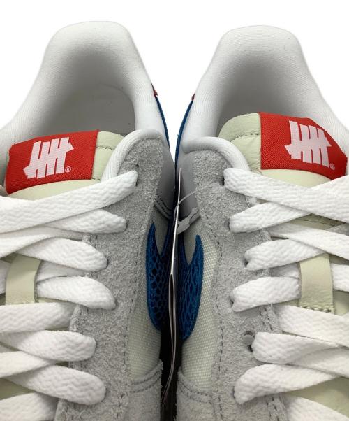 NIKE（ナイキ）NIKE (ナイキ) ローカットスニーカー ベージュ×グレー サイズ:26.5の古着・服飾アイテム