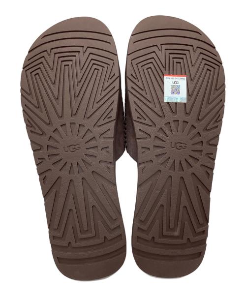 UGG（アグ）UGG (アグ) サンダル ブラウン サイズ:28の古着・服飾アイテム
