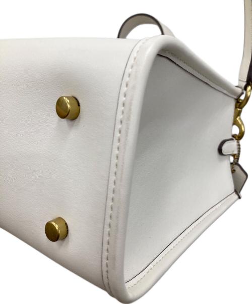 COACH（コーチ）COACH (コーチ) Disney (ディズニー) ショルダーバッグ アイボリーの古着・服飾アイテム