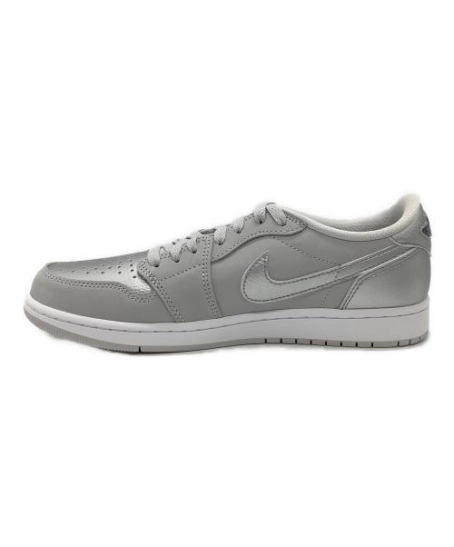 NIKE（ナイキ）NIKE (ナイキ) ローカットスニーカー グレー サイズ:28の古着・服飾アイテム