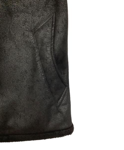 BURBERRY BLACK LABEL（バーバリーブラックレーベル）BURBERRY BLACK LABEL (バーバリーブラックレーベル) ムートンジャケット ブラック サイズ:Mの古着・服飾アイテム