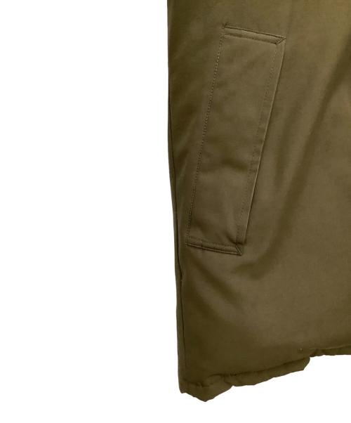 CANADA GOOSE（カナダグース）CANADA GOOSE (カナダグース) ダウンジャケット ブラウン サイズ:Mの古着・服飾アイテム