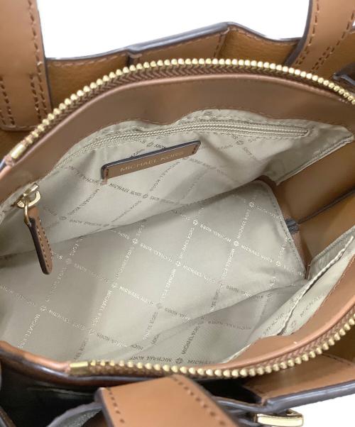 MICHAEL KORS（マイケルコース）MICHAEL KORS (マイケルコース) 2WAYバッグ ブラウンの古着・服飾アイテム