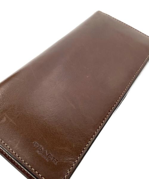 COACH（コーチ）COACH (コーチ) ウォーターバッファローブレスト ポケット ウォレット ブラウンの古着・服飾アイテム