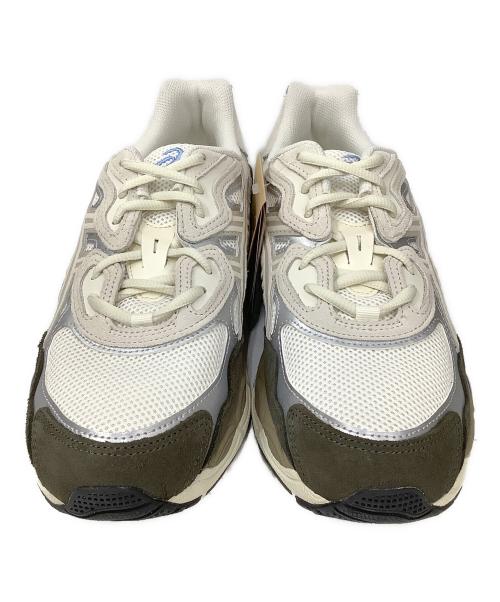 asics（アシックス）asics (アシックス) ローカットスニーカー ベージュ×ブラウン サイズ:27の古着・服飾アイテム