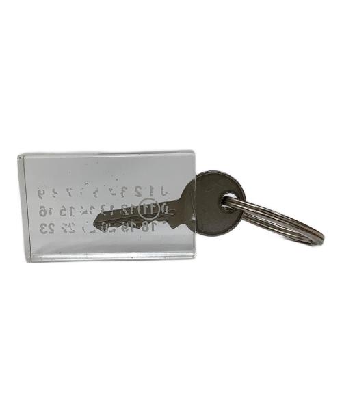 Maison Margiela（メゾンマルジェラ）Maison Margiela (メゾンマルジェラ) レジン メタル カレンダー キーリング キーホルダー クリアの古着・服飾アイテム