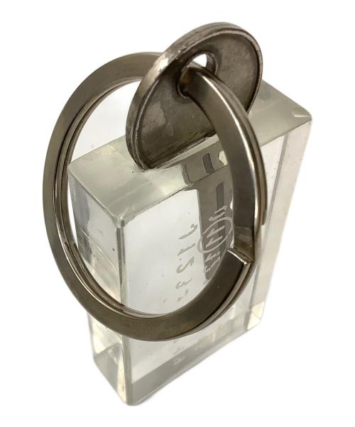 Maison Margiela（メゾンマルジェラ）Maison Margiela (メゾンマルジェラ) レジン メタル カレンダー キーリング キーホルダー クリアの古着・服飾アイテム