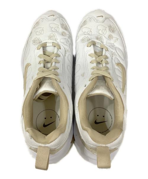 NIKE（ナイキ）NIKE (ナイキ) ローカットスニーカー ベージュ×ホワイト サイズ:27.5の古着・服飾アイテム